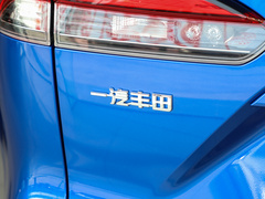 2022款 2.0L 豪华版