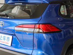 2022款 2.0L 豪华版