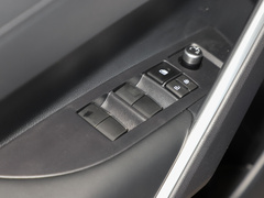 2022款 2.0L 豪华版
