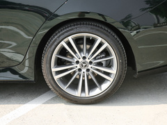 2022款 CLS 300 动感型