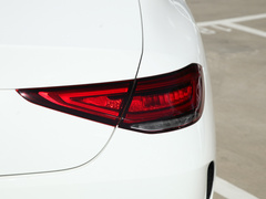 2022款 CLS 300 动感型
