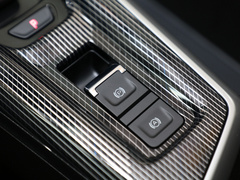 2022款 劲享版 1.5T 黄铜兔