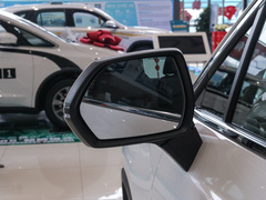 2022款 1.8TD 自动尊贵型 7座