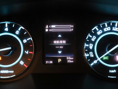 2022款 2.0T 自动公务版