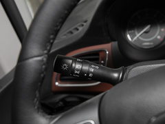 2022款 2.0T 自动商务版