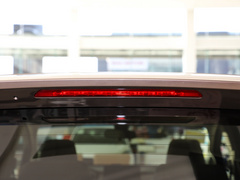 2022款 2.0L 混动豪华版 