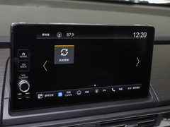 2022款 2.0L 混动豪华版 