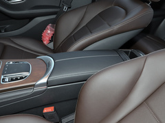 2022款 改款 GLC 300 L 4MATIC 豪华型 