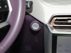 2022款 1.5T 两驱超大杯