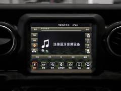 2022款 2.0T 高地四门版