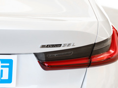 2022款 eDrive 35 L