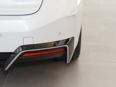 2022款 eDrive 35 L
