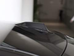 2022款 eDrive 35 L