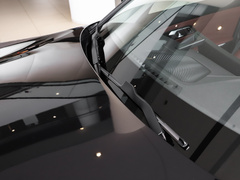 2022款 eDrive 35 L
