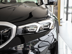 2022款 eDrive 35 L