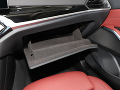 2022款 eDrive 35 L