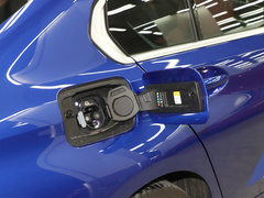 2022款 eDrive 35 L