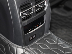 2022款 eDrive 35 L