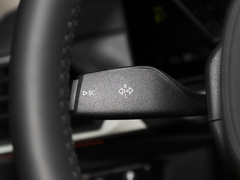 2022款 eDrive 35 L