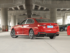 2022款 eDrive 35 L