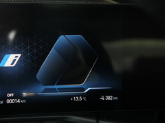 2022款 eDrive 35 L