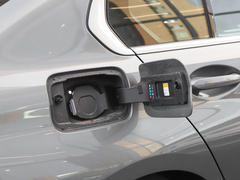 2022款 eDrive 35 L