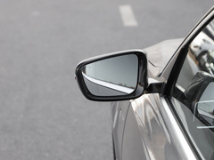 2022款 eDrive 35 L