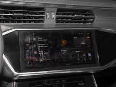 2022款 45 TFSI quattro S-line 见远型流晶套装