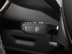 2022款 45 TFSI quattro S-line 见远型流晶套装