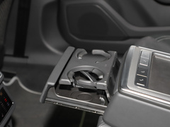 2022款 45 TFSI quattro S-line 见远型流晶套装