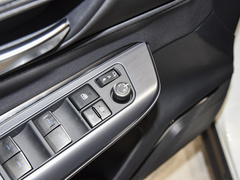 2022款 双擎 2.5L CVT两驱豪华版