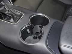 2022款 双擎 2.5L CVT两驱豪华版