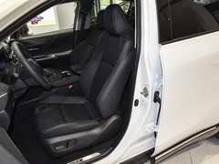 2022款 双擎 2.5L CVT两驱豪华版