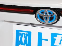 2022款 双擎 2.5L CVT两驱尊贵版