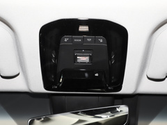 2022款 双擎 2.5L CVT两驱尊贵版