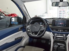 2022款  2.0T柴油自动四驱乐享型长箱4F20TC
