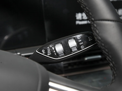2022款 1.5T CVT驭界版