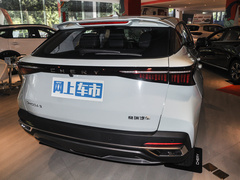 2022款 1.5T CVT拓界版