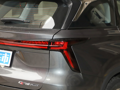 2022款 第二代 2.0T 自动旗舰型 