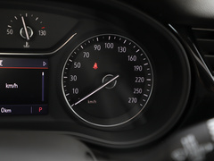 2022款 552T 智享型
