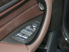 2022款 xDrive25Li 尊享型