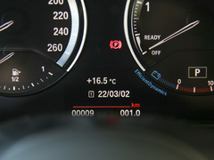 2022款 xDrive25Li 尊享型