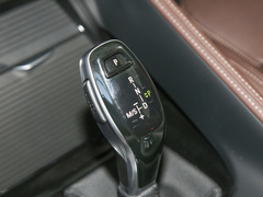 2022款 xDrive25Li 尊享型