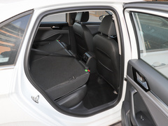 2022款 280TSI DSG超越版