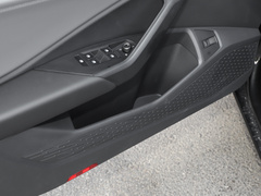 2022款 280TSI DSG超越版