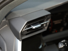 2022款 A3L Limousine 35 TFSI 时尚运动型