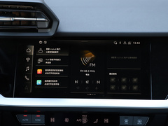 2022款 A3L Limousine 35 TFSI 时尚运动型