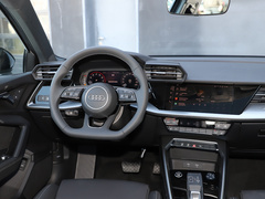 2022款 A3L Limousine 35 TFSI 时尚运动型