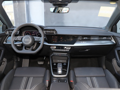 2022款 A3L Limousine 35 TFSI 时尚运动型