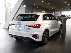 2022款 Sportback 35 TFSI 进取运动型